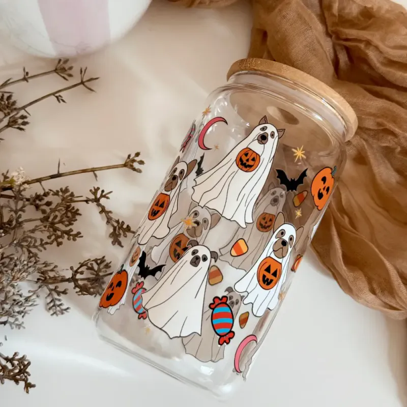 DRIKKEGLASS MED LOKK OG SUGERØR – Dog Ghosts – The Cute Cloud