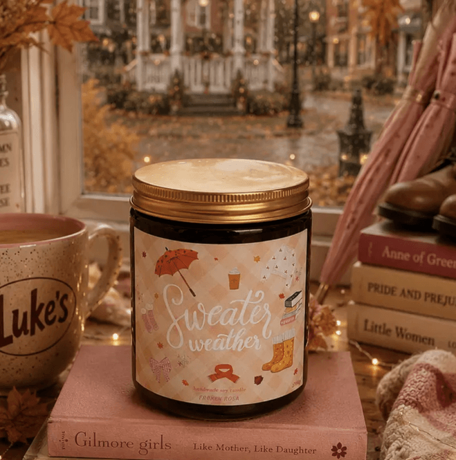Hovedbilde DUFTLYS – Sweater Weather – Frøken Rosa