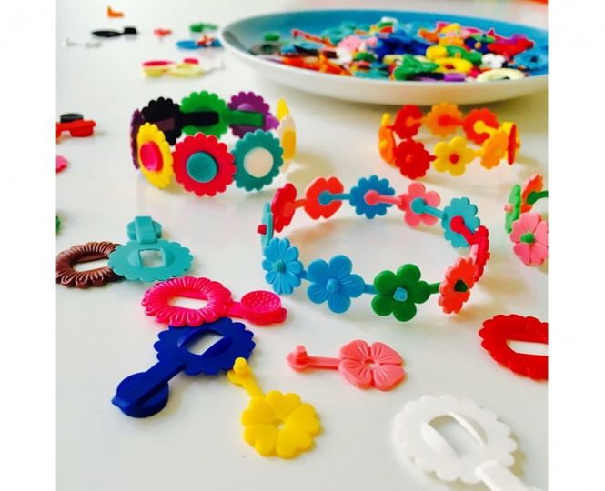 Hovedbilde LAG ARMBÅND AV BLOMSTER – Breba Flower Puzzle Mini ...