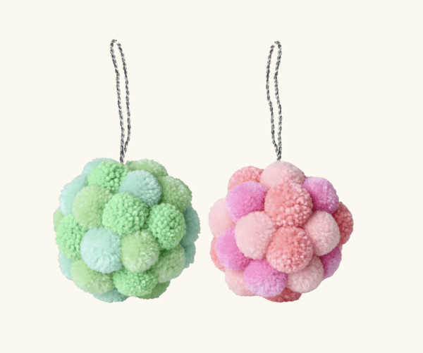 Hovedbilde JULETREPYNT – Pom pom kule ull – Rice