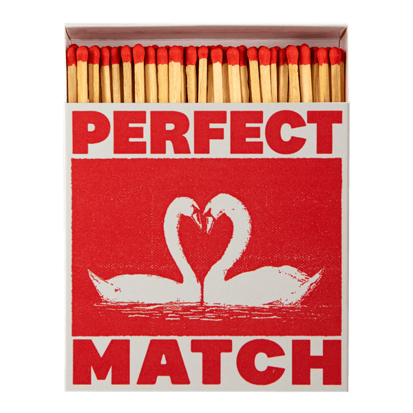 Hovedbilde FYRSTIKKER – Perfect Match svaner – Archivist