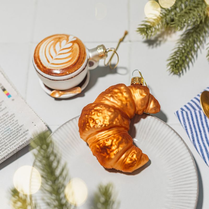 JULETREPYNT – Caffè latte i kaffekopp – Sass & Belle