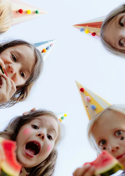 Hovedbilde PARTYHATTER – Sirkus – Flerfarget – 6 pk ...