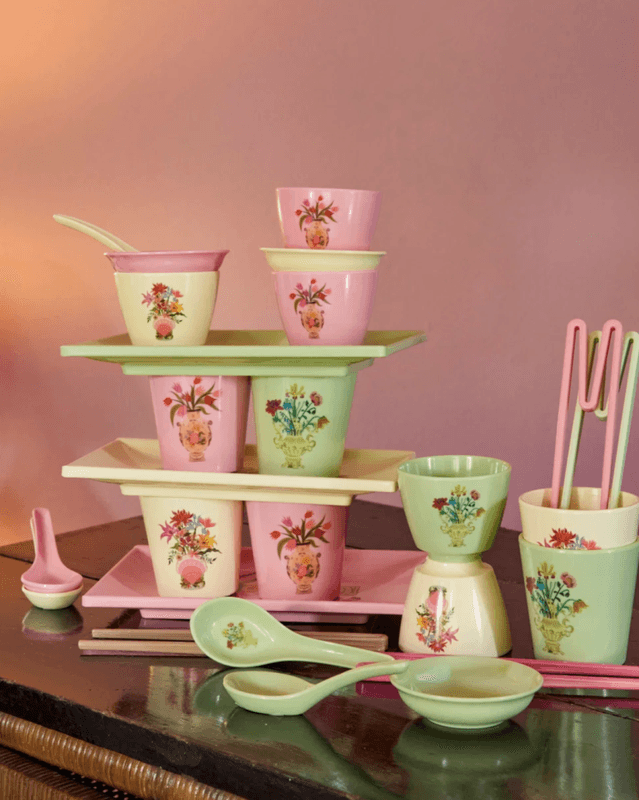 SUSHIFAT - Blomster i vase - Rice