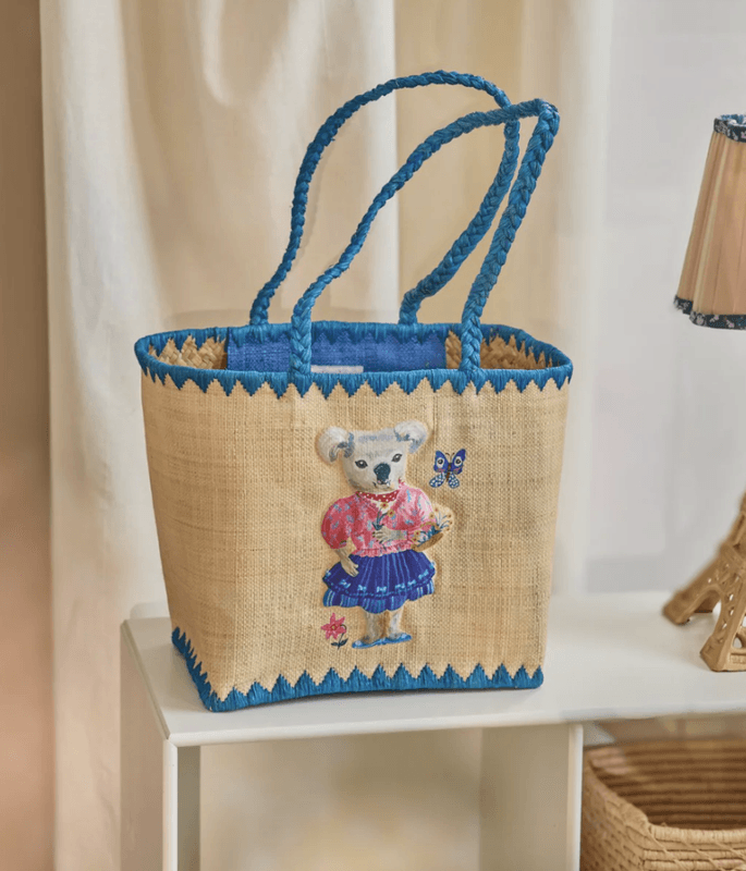 MELLOMSTOR RAFFIAVESKE – Koala med blomster – Nathalie Lété x Rice