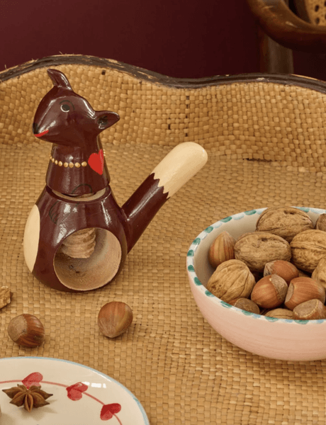 Hovedbilde NØTTEKNEKKER – Ekorn – Rice