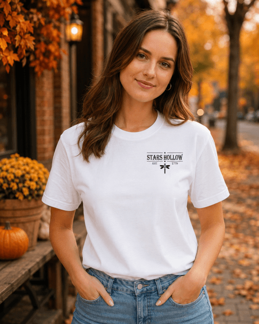 Hovedbilde T-SKJORTE – Stars Hollow Logo – Festligetrykk