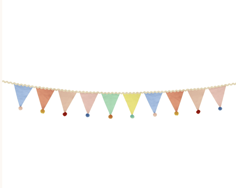 GIRLANDER – Pastell med pompom-vimpler – Meri Meri